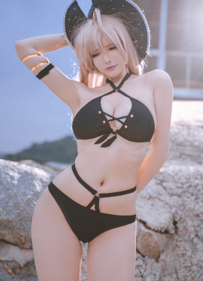 秋和柯基 –NO.032碧蓝航线[22P/226MB]
