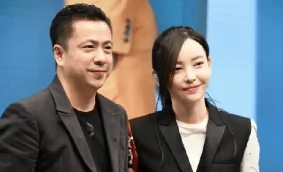 于文文和王中磊是什么关系 王中磊是于文文的老板吗-1 于文文和王中磊是什么关系 王中磊是于文文的老板吗