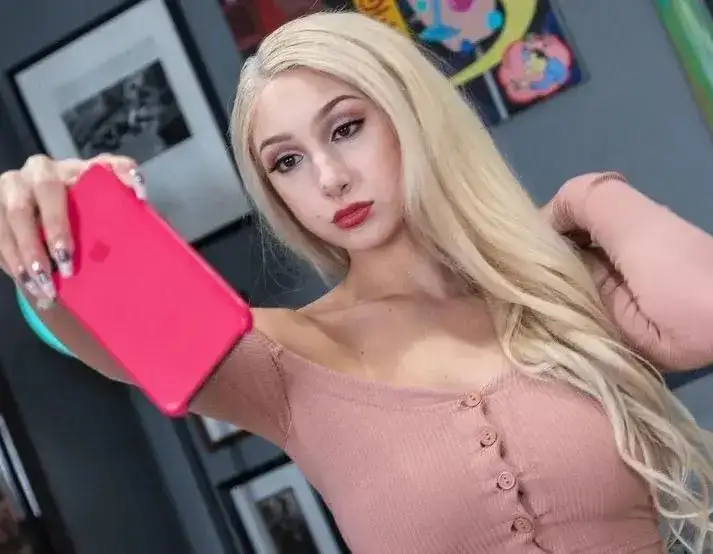 skylar vox是谁 skylar vox个人资料-1 skylar vox是谁 skylar vox个人资料