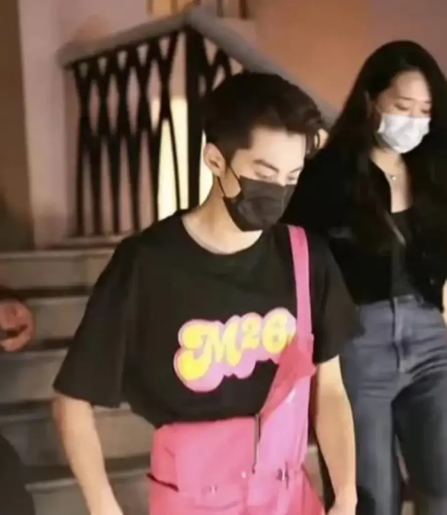 王鹤棣承认已订婚宋伊人,王鹤棣承认已订婚是真的吗-1 王鹤棣承认已订婚宋伊人,王鹤棣承认已订婚是真的吗